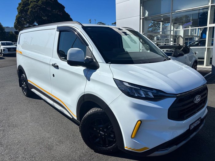 2025 Ford Transit Custom