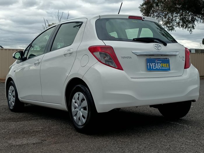 2013 Toyota Yaris YR