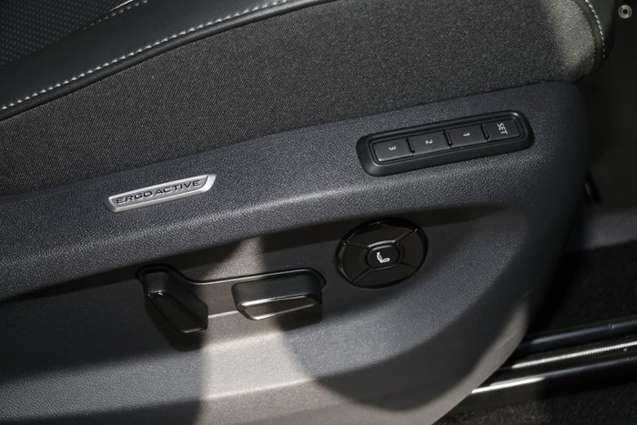 2026 Volkswagen Tiguan 150TSI eHybrid Elegance