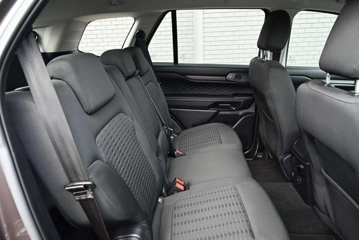 2022 Ford Everest Ambiente