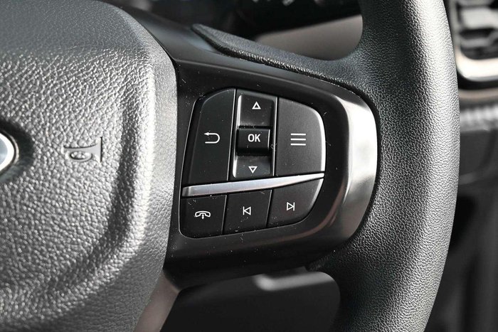 2022 Ford Everest Ambiente