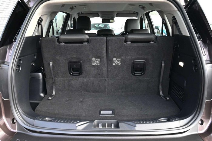 2022 Ford Everest Ambiente