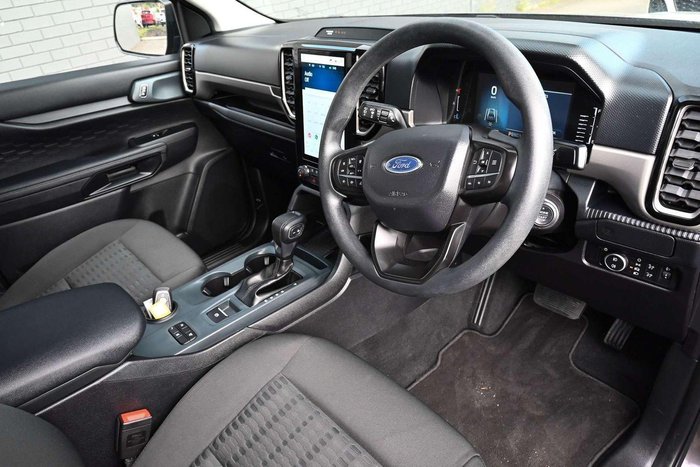 2022 Ford Everest Ambiente