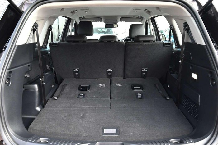 2022 Ford Everest Ambiente