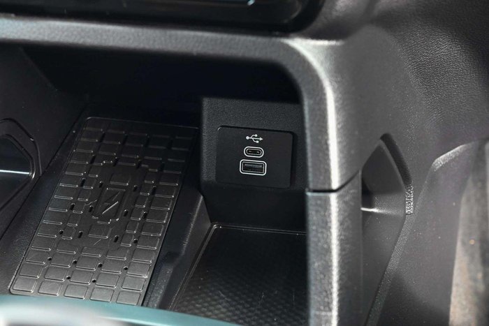 2022 Ford Everest Ambiente