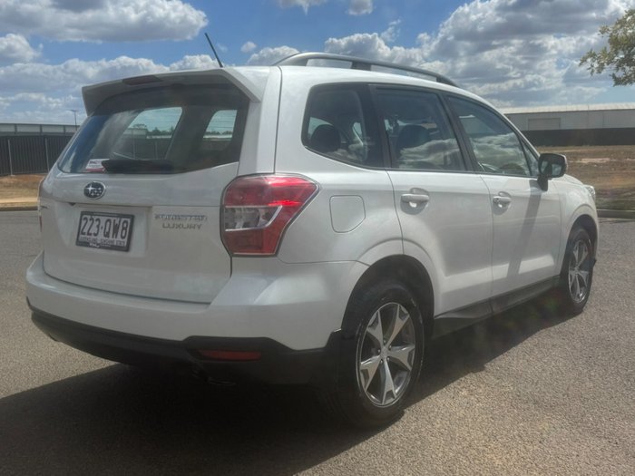 2014 Subaru Forester 2.5i