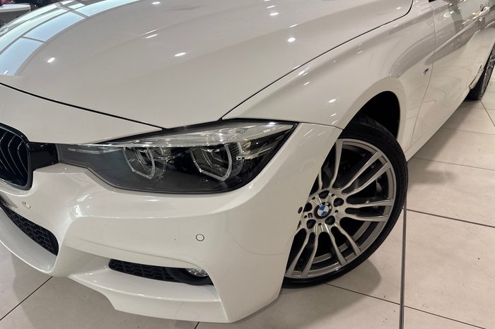 2018 BMW 3 Series 330i M Sport