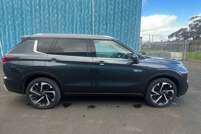 2025 Mitsubishi Outlander