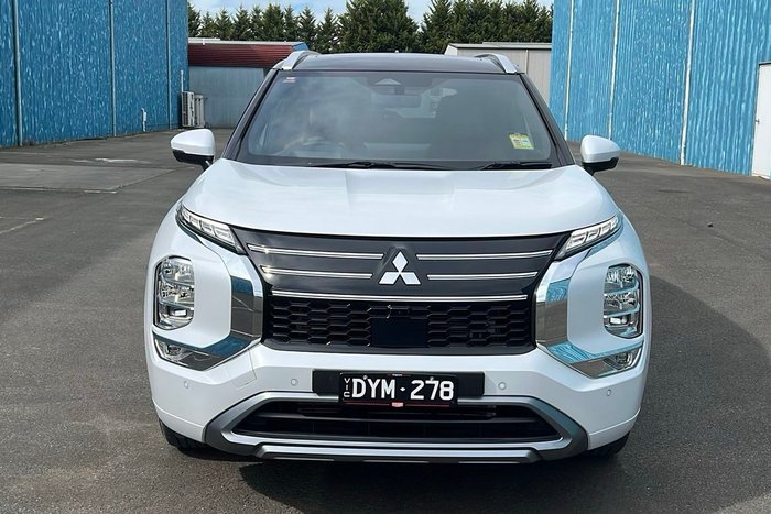 2025 Mitsubishi ZM