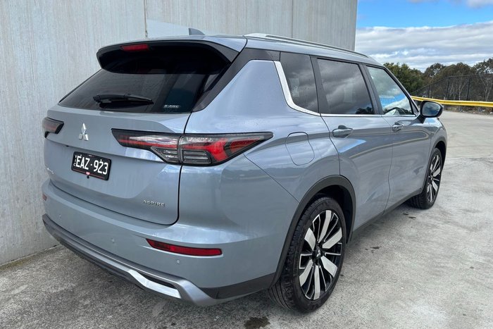 2025 Mitsubishi Outlander Aspire