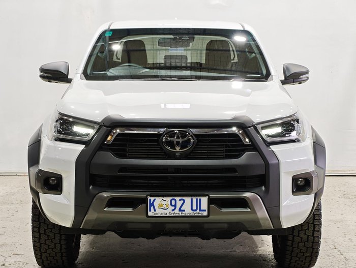 2023 Toyota Hilux Rogue
