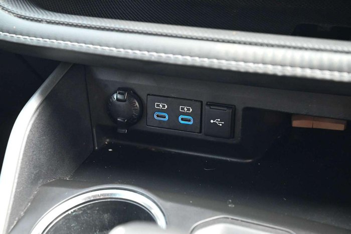 2022 Toyota Kluger GX