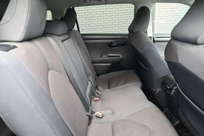 2022 Toyota Kluger GX
