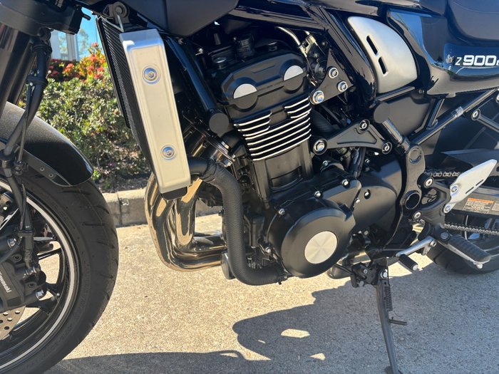 2024 Kawasaki Z900RS (ZR900C) BLUE/BLACK