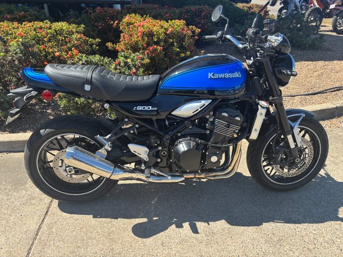 2024 Kawasaki Z900RS (ZR900C) BLUE/BLACK