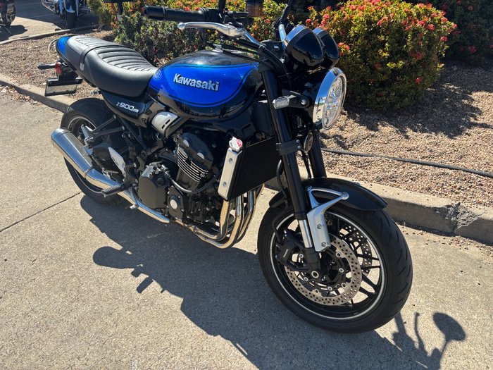 2024 Kawasaki Z900RS (ZR900C) BLUE/BLACK