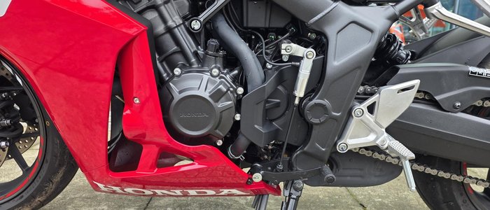 2025 Honda CBR650R E-Clutch CBR 650 Red