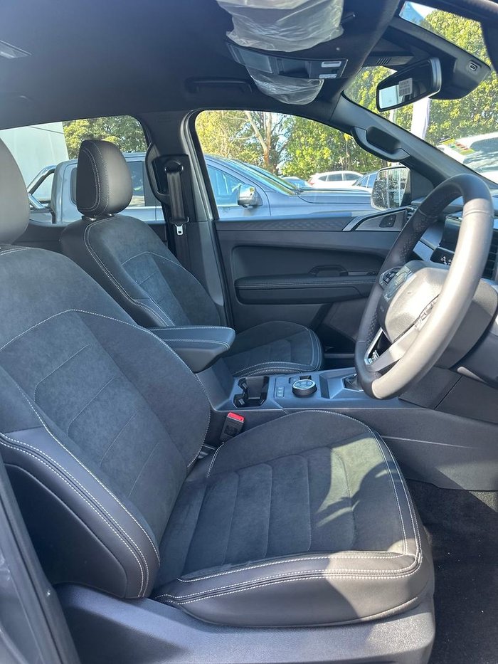 2026 Volkswagen Amarok TDI600 Dark Label