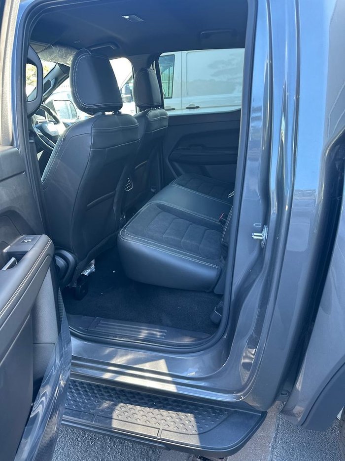 2026 Volkswagen Amarok TDI600 Dark Label