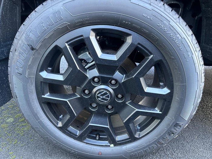 2026 Volkswagen Amarok TDI600 Dark Label