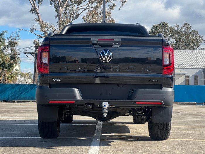 2026 Volkswagen Amarok TDI600 Dark Label