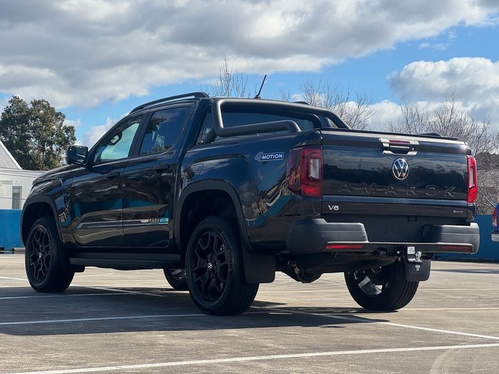 2026 Volkswagen Amarok TDI600 Dark Label