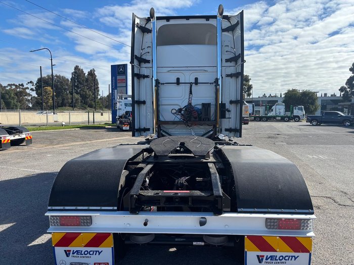 2022 Freightliner Cascadia