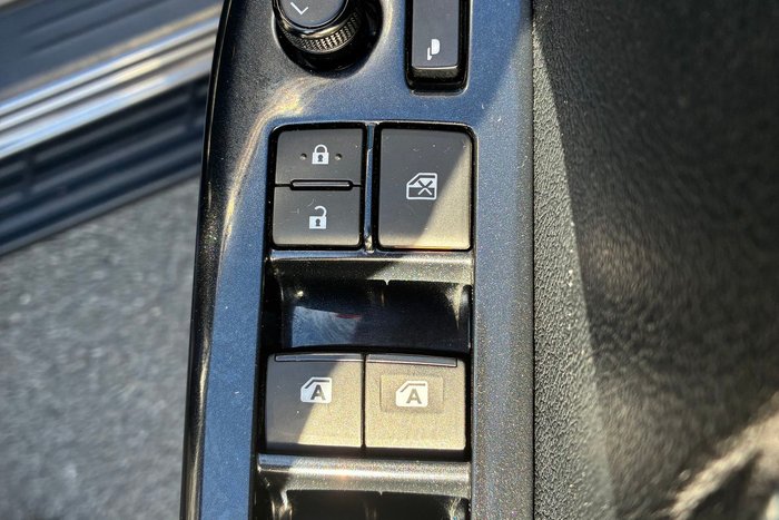 2024 Toyota Hilux Rogue 48V