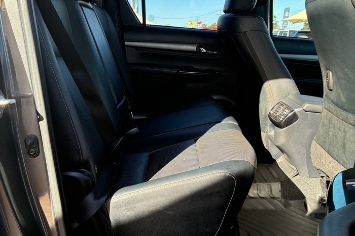 2024 Toyota Hilux Rogue 48V