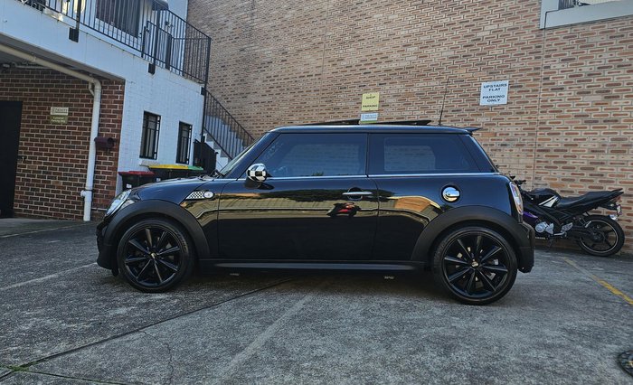 2011 MINI Hatch Cooper S