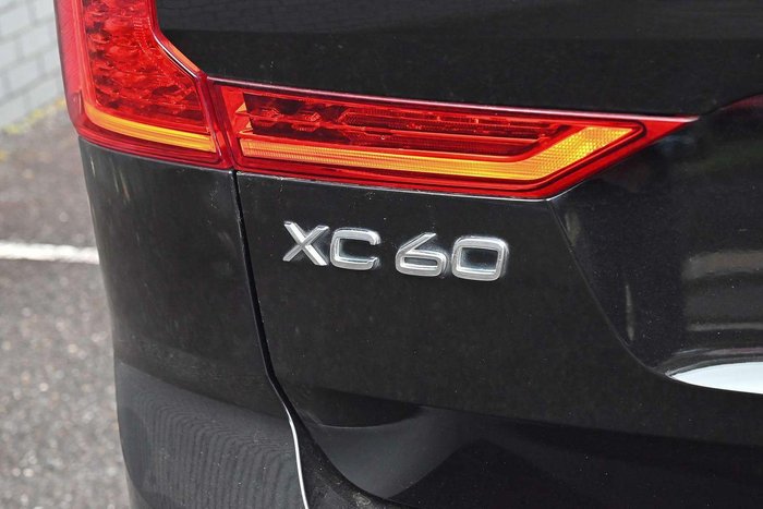 2021 Volvo XC60 T8 Polestar