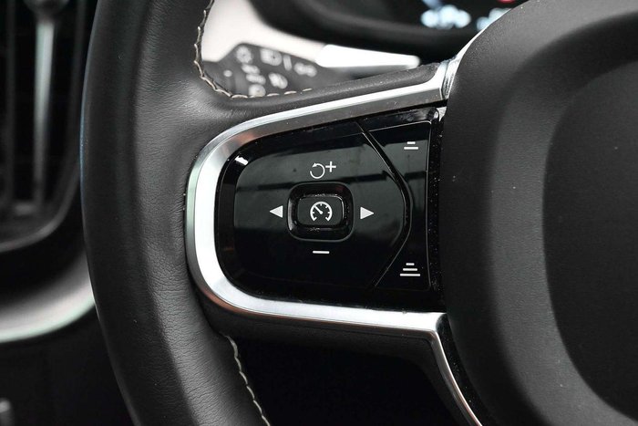 2021 Volvo XC60 T8 Polestar