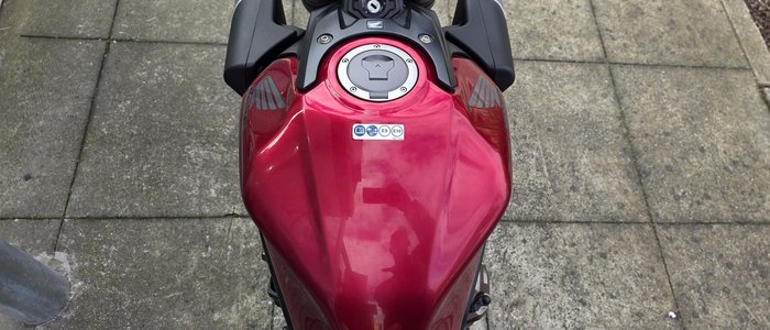 2025 Honda CB650R CB Red