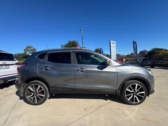 2016 Nissan QASHQAI Ti