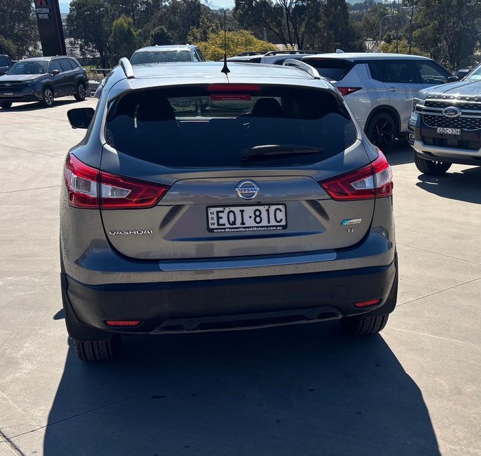 2016 Nissan QASHQAI Ti