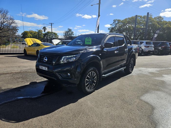 2020 Nissan Navara ST
