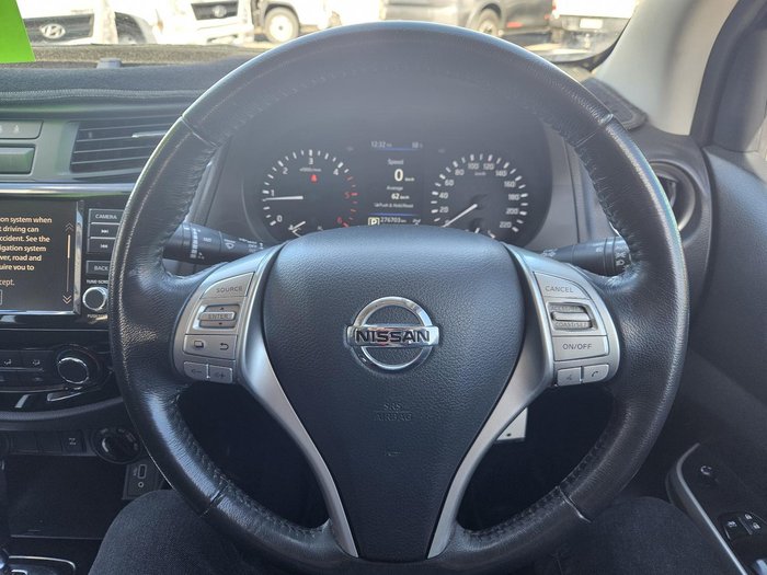 2020 Nissan Navara ST