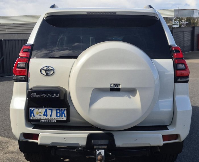 2022 Toyota Landcruiser Prado VX