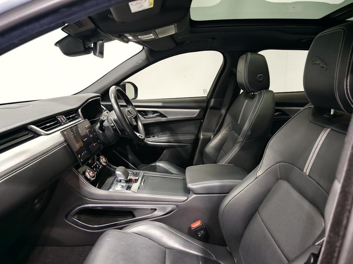 2021 Jaguar F-PACE P400 R-Dynamic SE