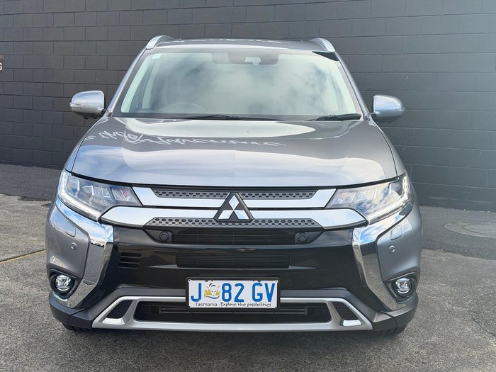 2020 Mitsubishi Outlander Exceed