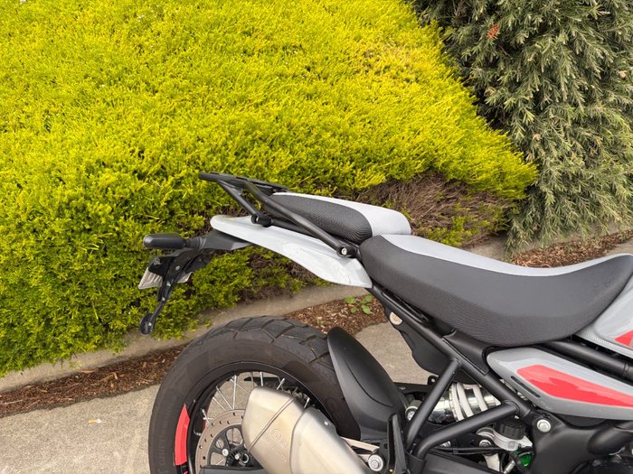 2024 Royal Enfield HIMALAYAN 450 SLATE SALT