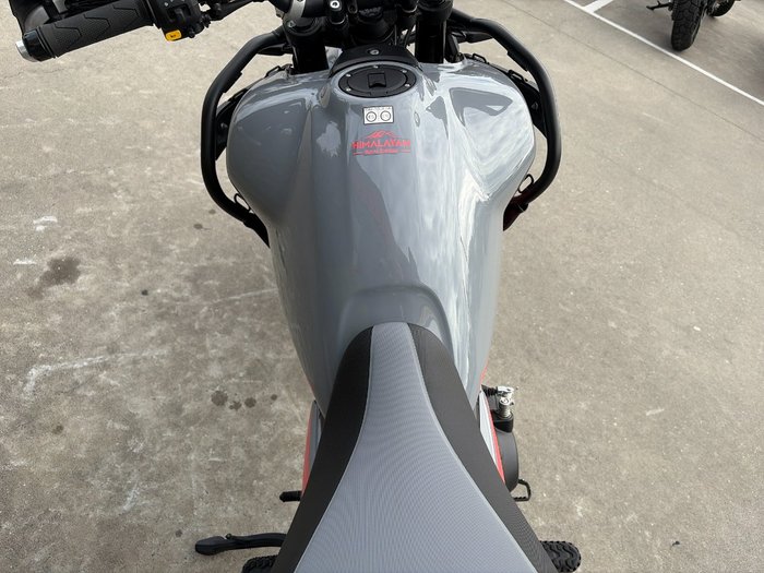 2024 Royal Enfield HIMALAYAN 450 SLATE SALT