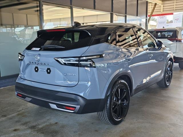 2026 NISSAN J12 TI