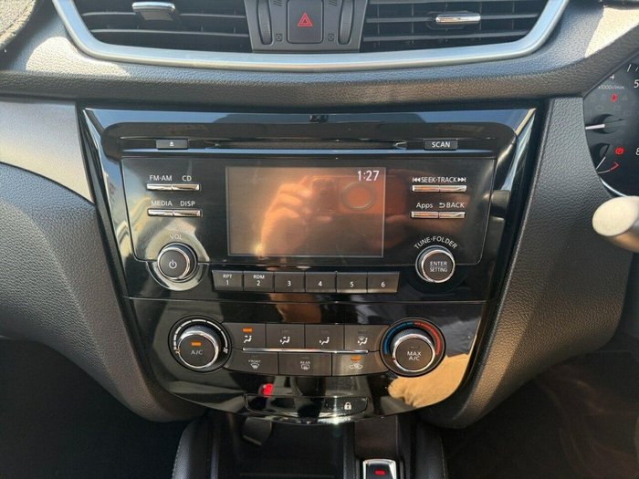 2016 Nissan QASHQAI ST