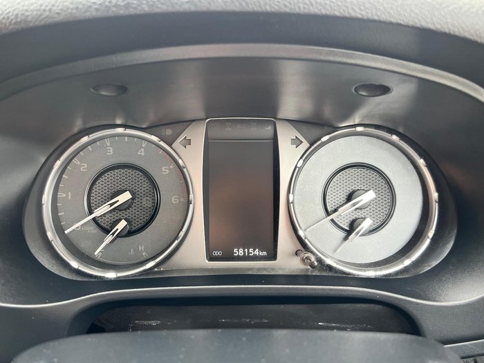 2020 Toyota Hilux SR