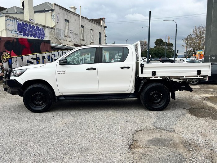 2020 Toyota Hilux SR