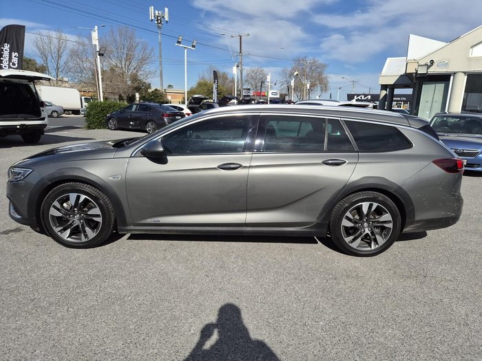 2017 Holden Calais V