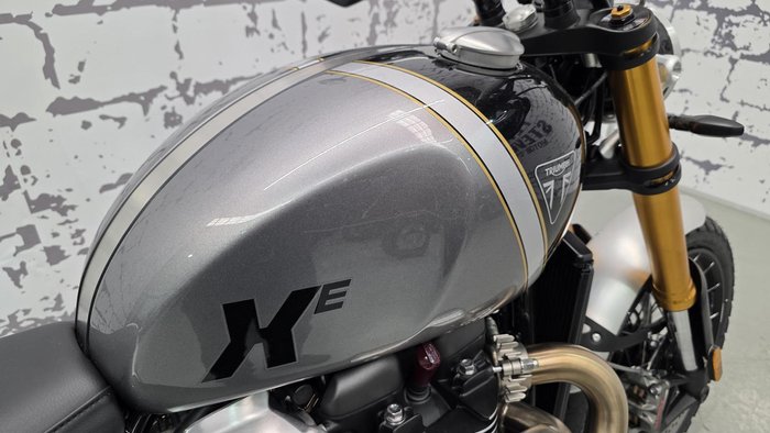 2026 Triumph Scrambler XE Scrambler Grey