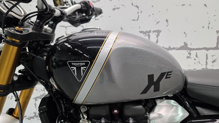 2026 Triumph Scrambler XE Scrambler Grey