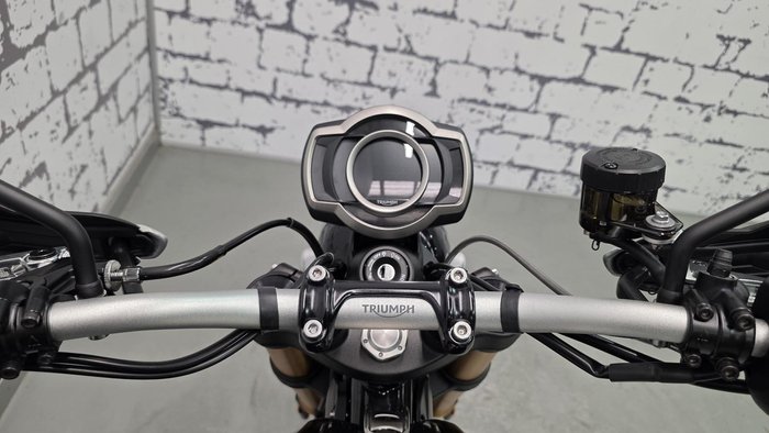 2026 Triumph Scrambler XE Scrambler Grey